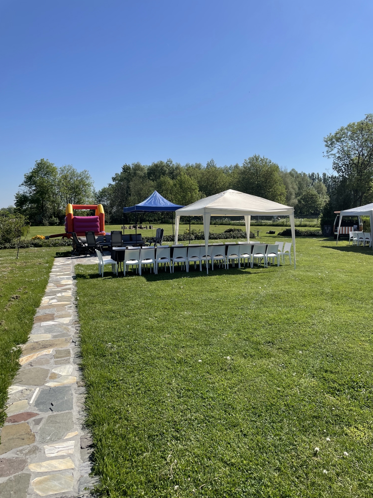 HÔME - House of Meetings