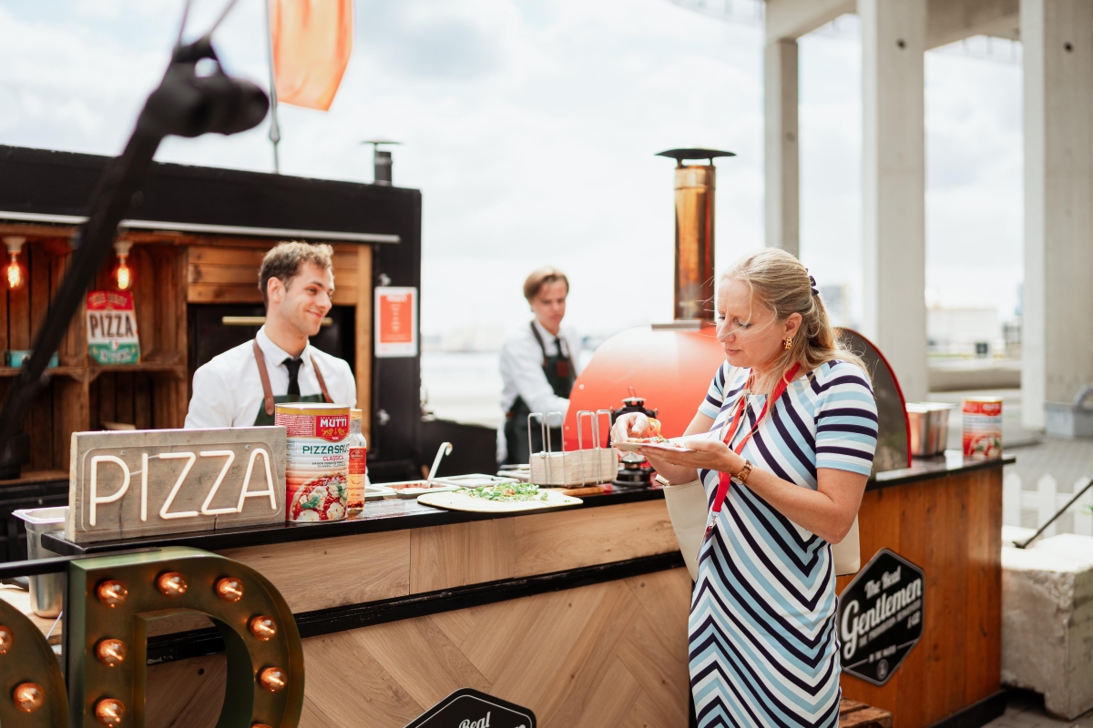 The Real Gentlemen & co