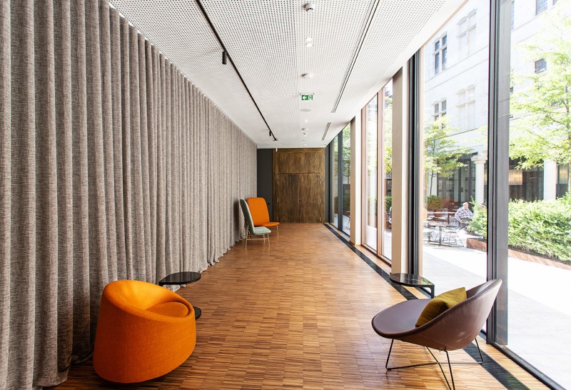 Tafelrond - The Fourth