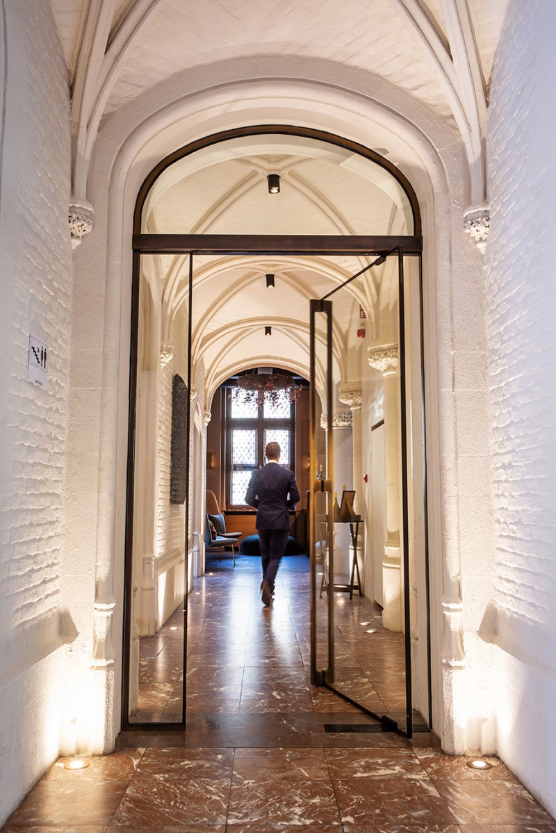 Tafelrond - The Fourth