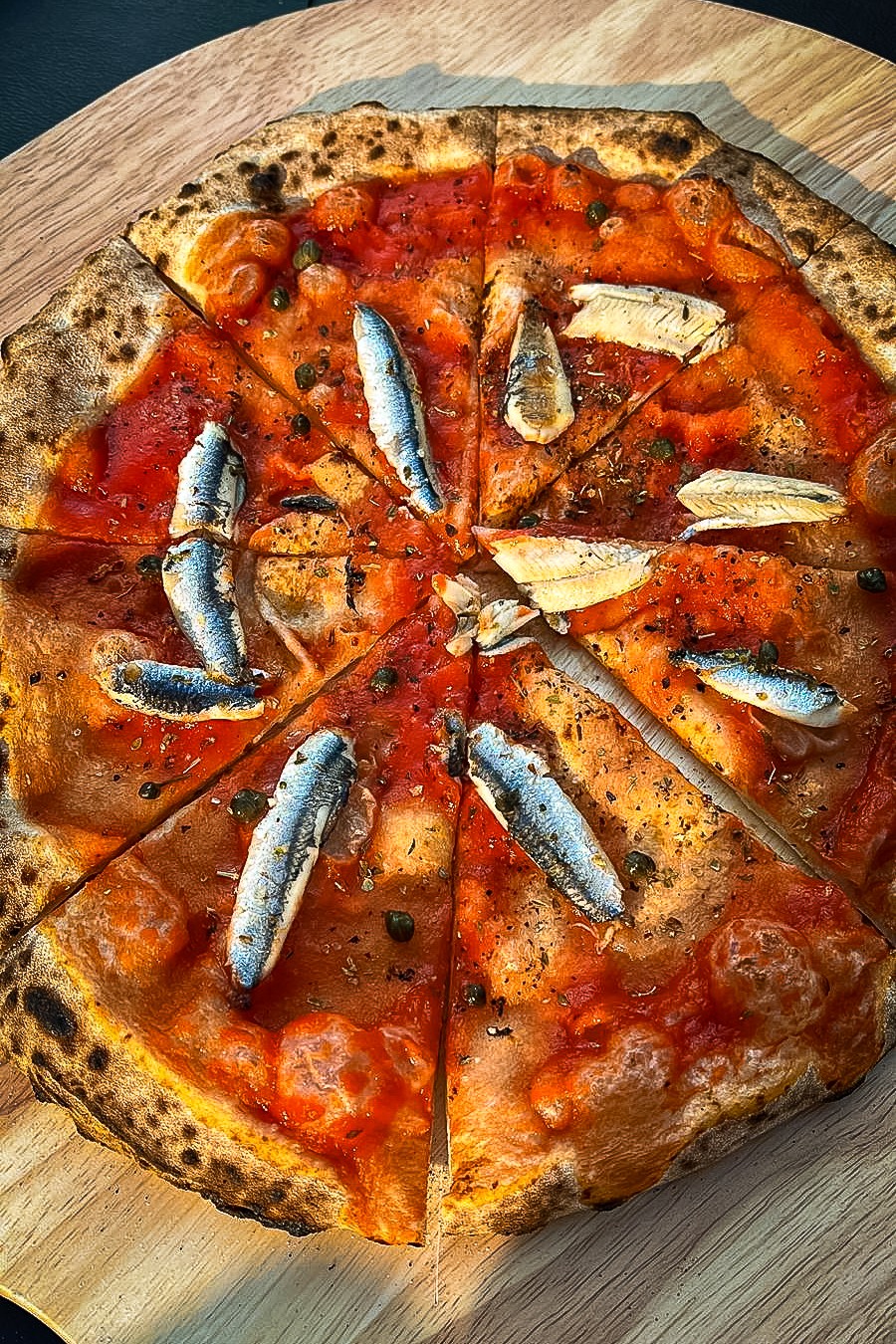 Goditi - Backyard Dining