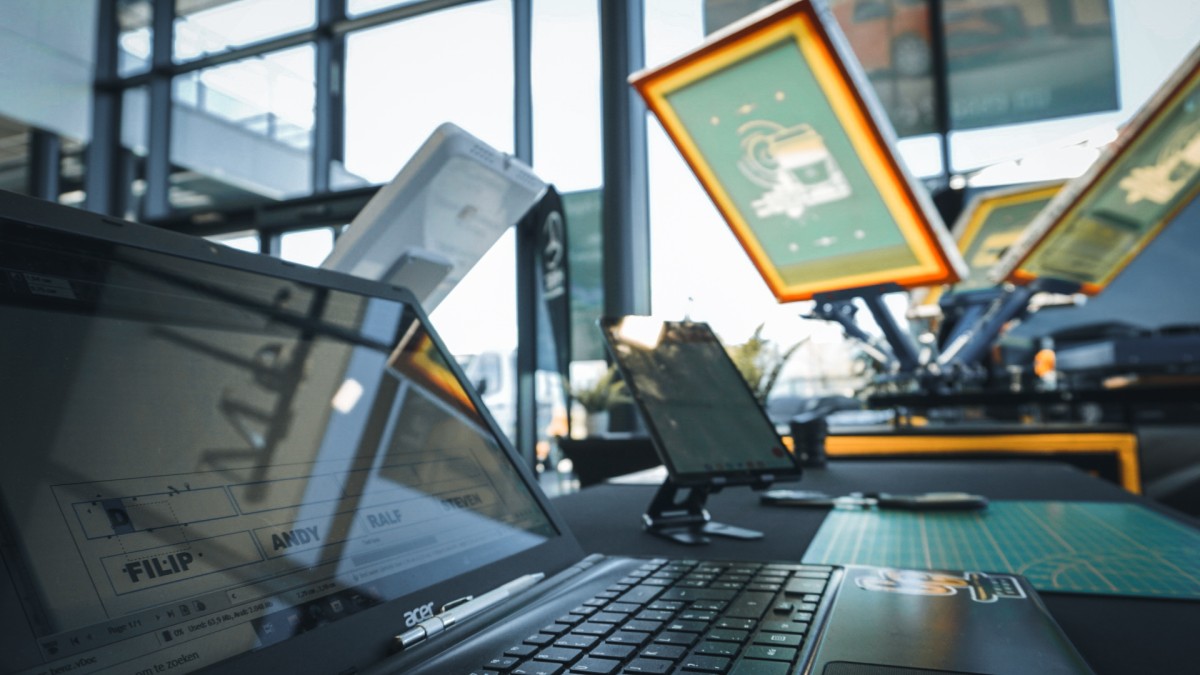 Crea Grafik Live Printing