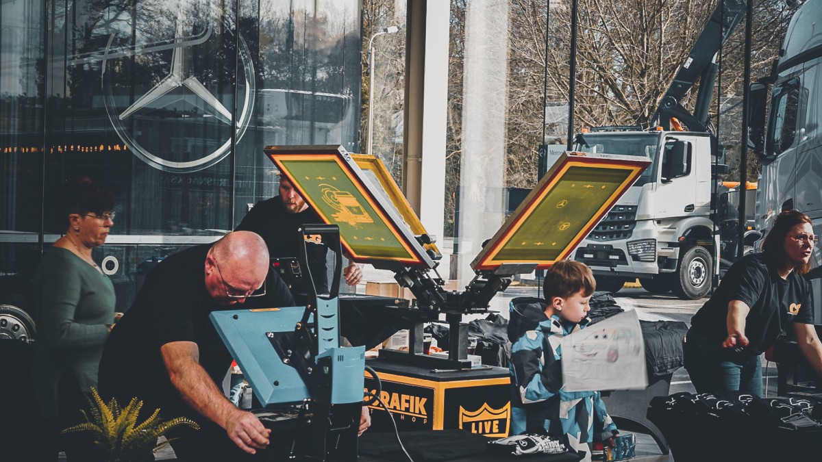 Crea Grafik Live Printing