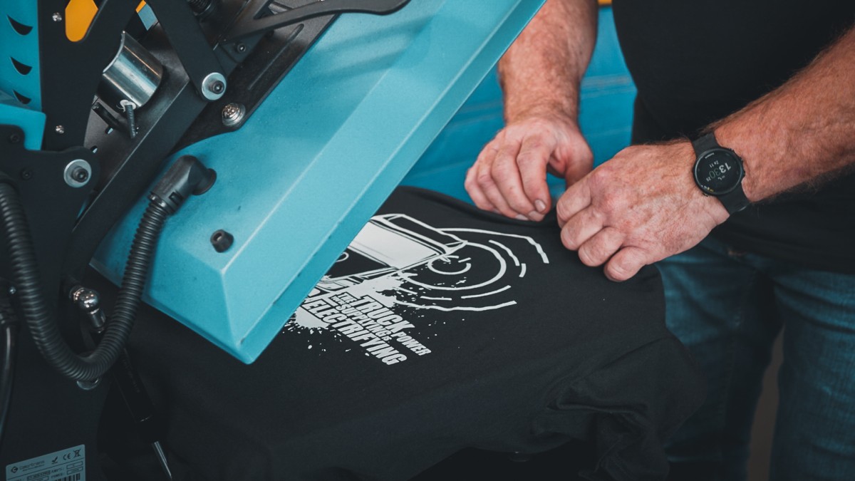 Crea Grafik Live Printing