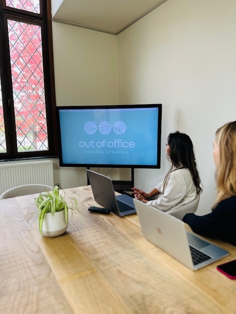 Out Of Office Mechelen