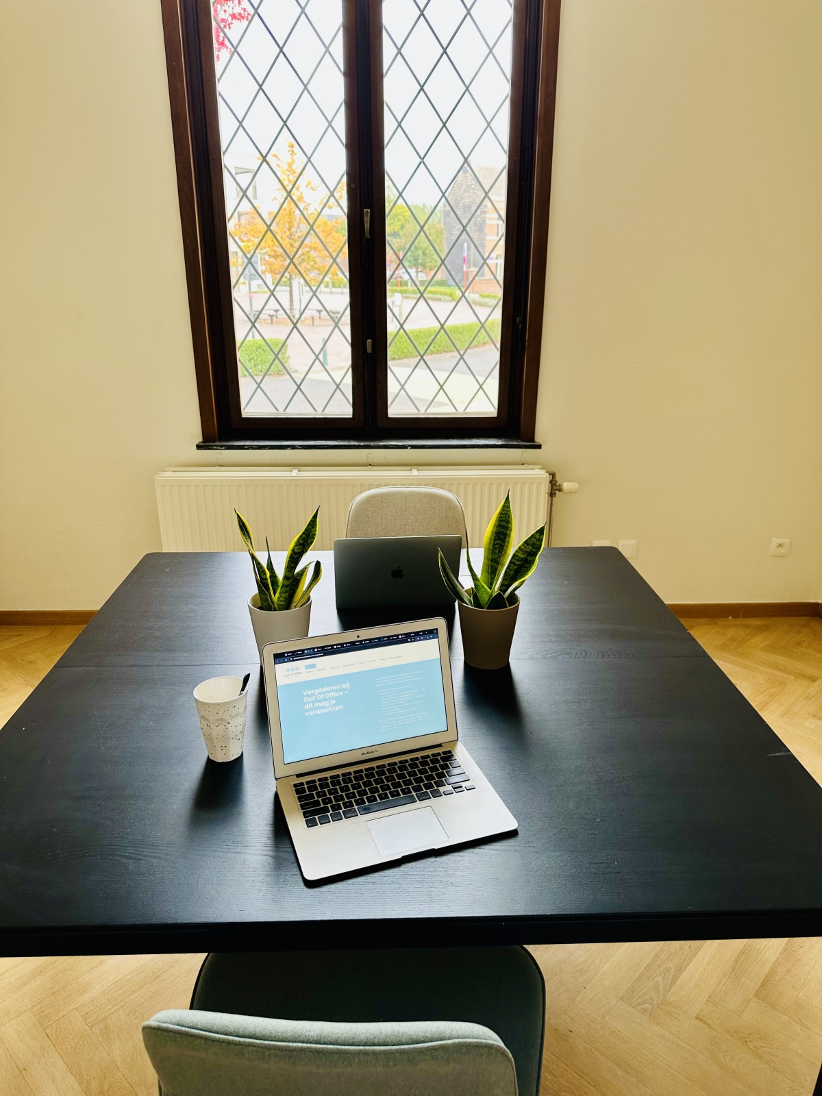 Out Of Office Mechelen