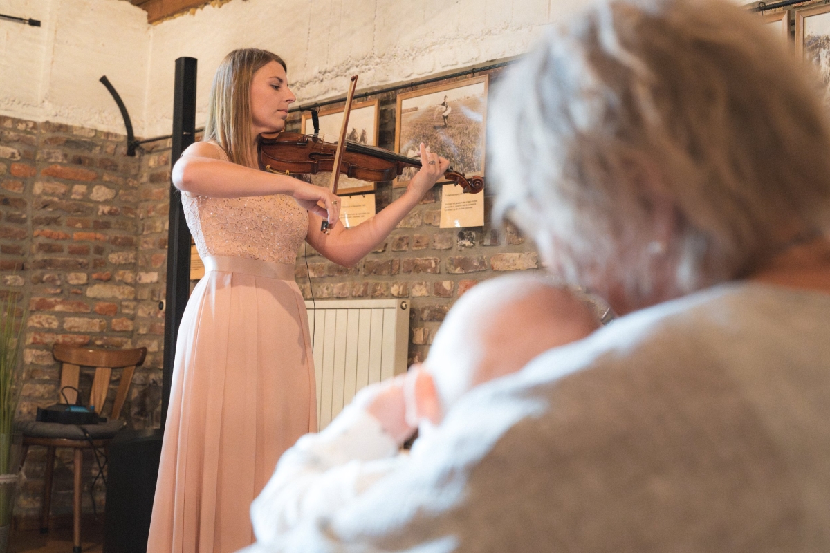 Violiste Joyce Muezers