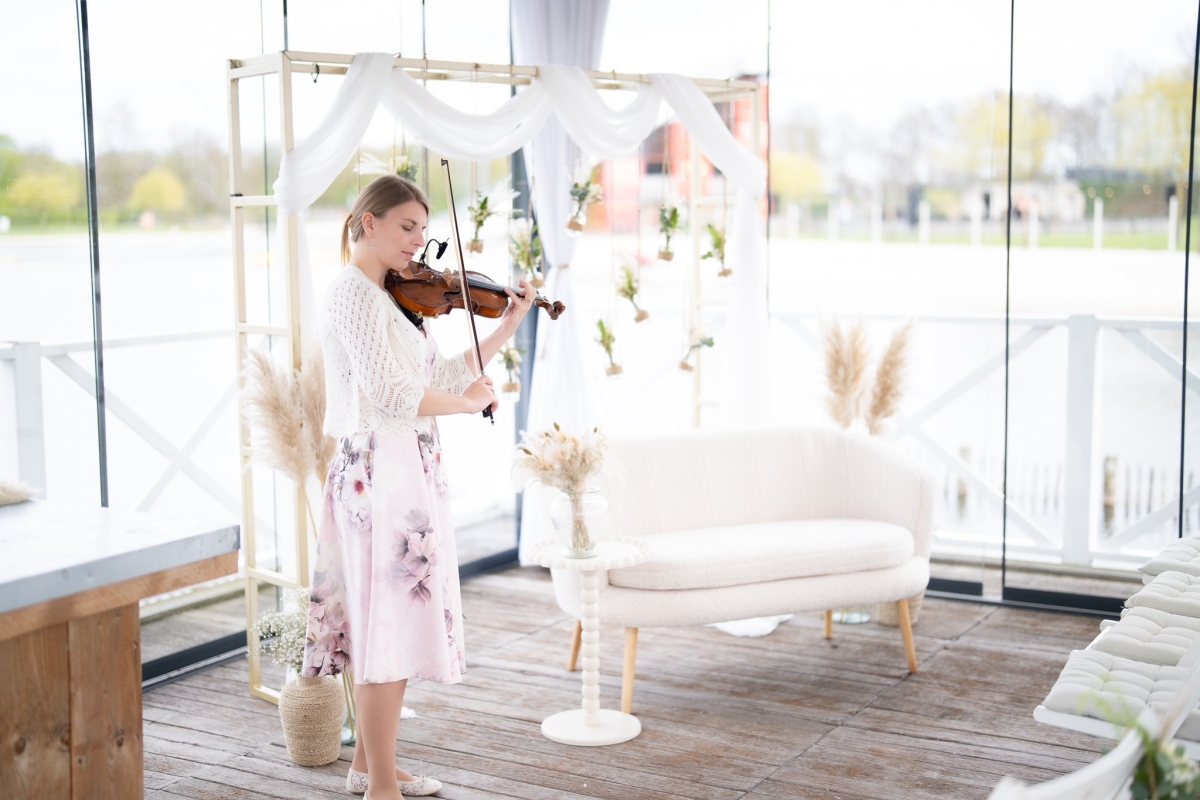 Violiste Joyce Muezers