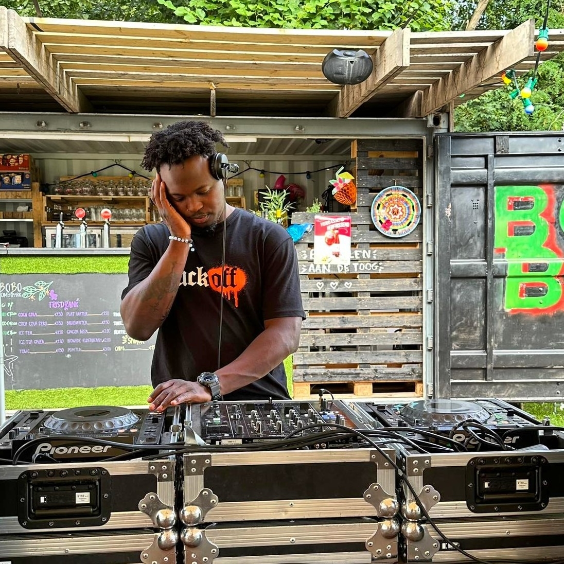 DJ Fonx