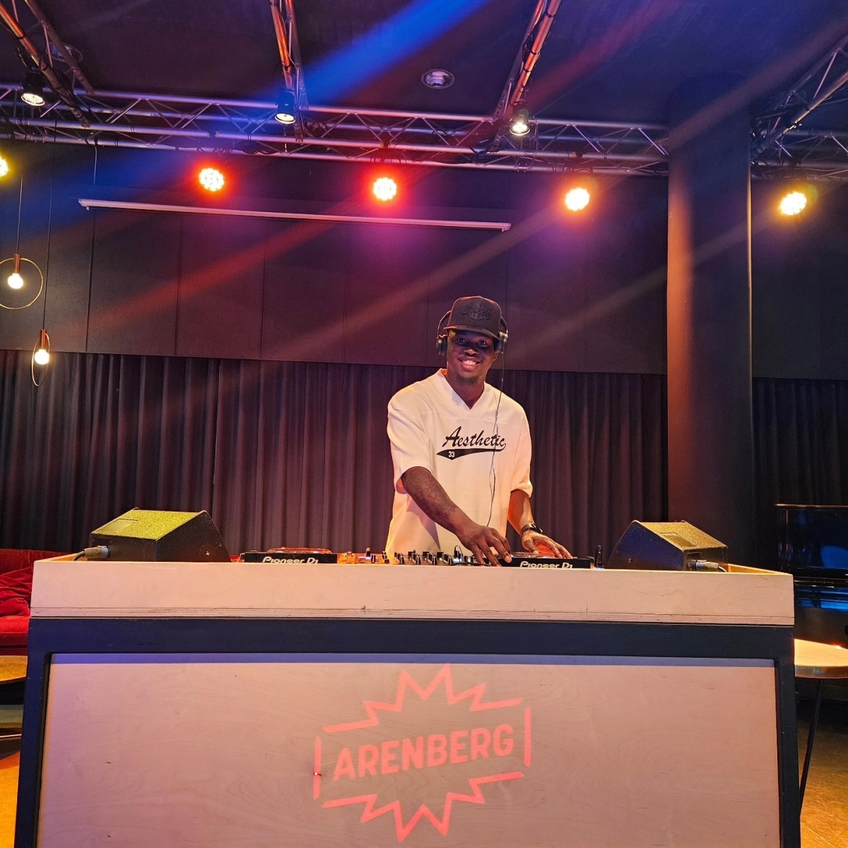DJ Fonx