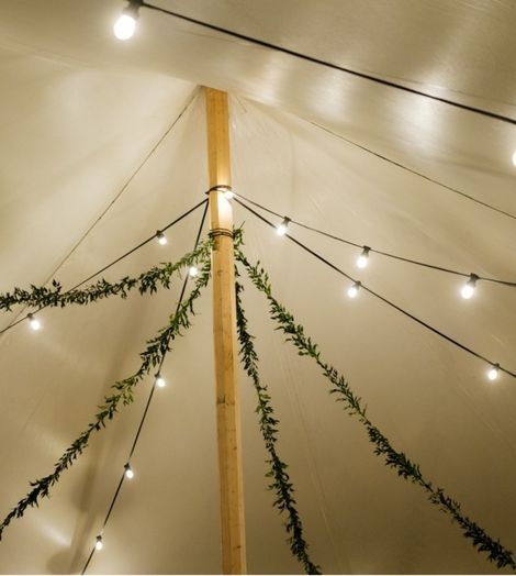 Bovenkant binnen in tent Tienda Events