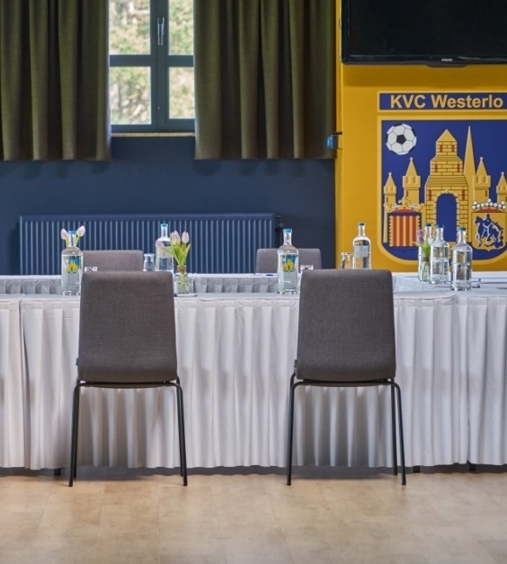 Vergaderen in KVC Westerlo